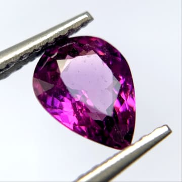 Rhodolite Garnet Pear, Pinkish Purple, Madagascar, 0.98 ct