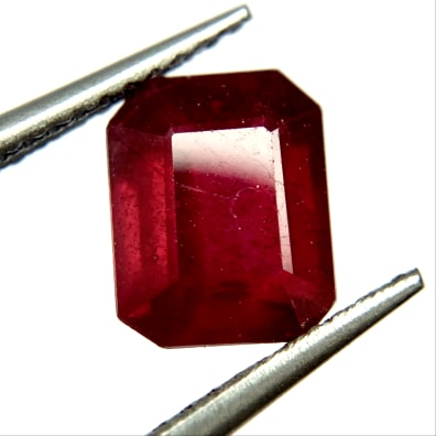 Rubin behandelt Rot, Achteckig, Madagaskar, 2,49 ct