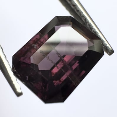 Spinelle violet, octogonal, Myanmar, 7 x 5 x 3 mm, 1.58 ct