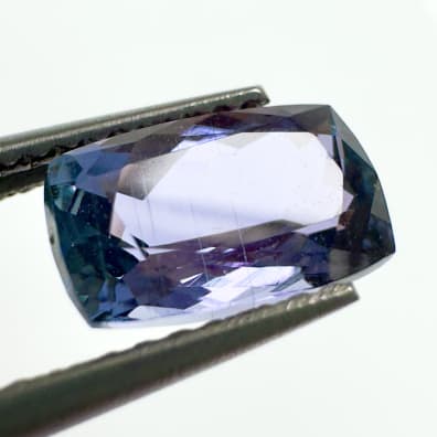 Tanzanite Pourpre verd&acirc;tre, coussin, 2,14 ct, certificat IGI