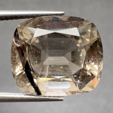 Quartz avec inclusions fum&eacute; avec rutile noir, coussin, Pakistan, 14 x 13 x 9 mm, 12.51 ct