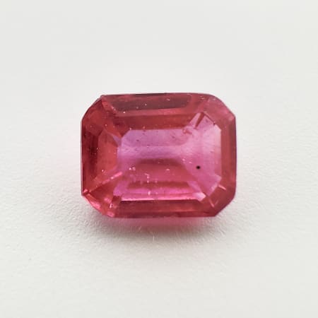 Ruby treated pink red, octagonal, Mozambique, 6 x 5 mm, 1.07 ct