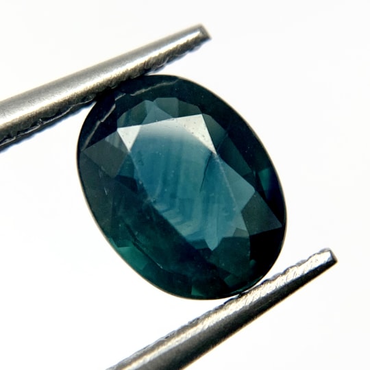 Sapphire Bleu, Chauff&eacute;, Ovale, Australie, 1.32 ct, VS1