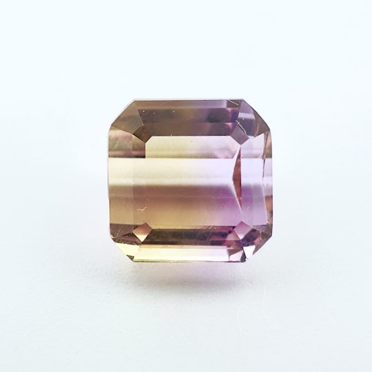 Am&eacute;trine octogonal, 7 x 7 mm, 3.14 ct, Br&eacute;sil