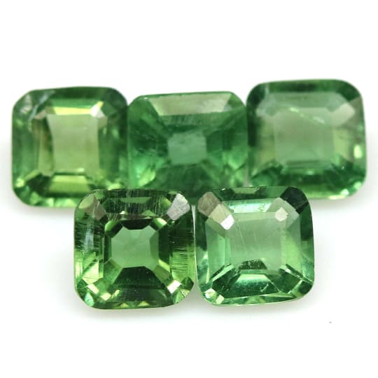 Apatite octogonal, 5 x 5 mm, 3.25 Ct, 5 Pcs