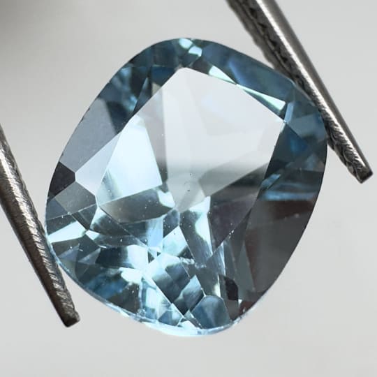 Blue Topaz Sky Blue, Cushion, Brazil, 10 x 9 x 6 mm, 5.02 ct