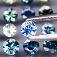 Sapphire rund, 16 St&uuml;ck, 3,5 bis 3 mm, 2,67 ct