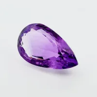 Am&eacute;thyste poire, 22 x 13 x 10 mm, 17.65 ct