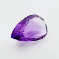 Am&eacute;thyste poire, 22 x 13 x 10 mm, 17.65 ct