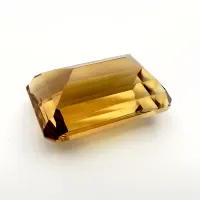 Citrine octagonal concave, 20 x 12 x 9 mm, 16.23 ct