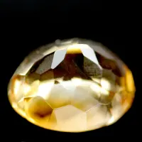 Citrine oval, 10 x 8 x 6 mm, 3.20 ct