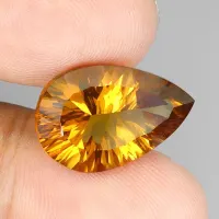 Citrine concave pear, 19 x 13 x 9 mm, 10.52 ct
