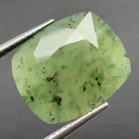 Hydrogrossularer Granat Gelblich gr&uuml;n, Kissen, Pakistan, 15 x 12 x 6 mm, 9,33 ct