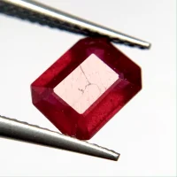 Rubin behandelt Rot, Achteckig, Madagaskar, 2,49 ct