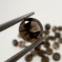 Rauchquarz rund, Brasilien, 6 mm, ~0,73 ct