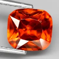 Spessartite Garnet kissenf&ouml;rmig, 7 x 7 mm, 2.40 ct, Mosambik