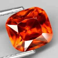 Spessartite Garnet kissenf&ouml;rmig, 7 x 7 mm, 2.40 ct, Mosambik