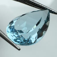 Topaze bleue Bleu ciel, poire, Br&eacute;sil, 15 x 10 x 7 mm, 7.40 ct