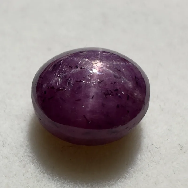 Star Ruby Pinkish Red, Cabochon, Madagascar, 10 x 8 x 6 mm, 6.40 ct