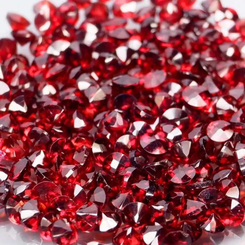Almandine garnet round, 200 pieces, 1.7 mm, 5.72 ct