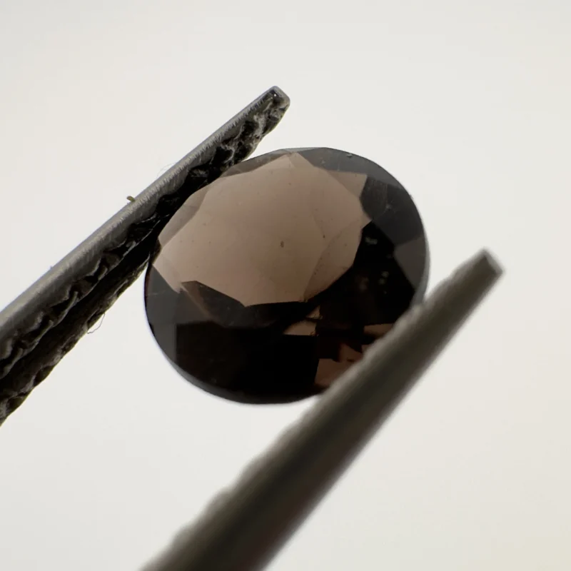 Rauchquarz rund, Brasilien, 6 mm, ~0,73 ct