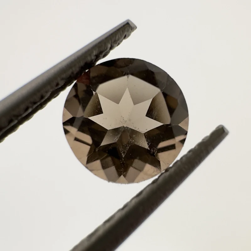 Rauchquarz rund, Brasilien, 6 mm, ~0,73 ct