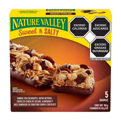 Box of Nature Valley Sweet & Satly bars Chocolate con cacahuates flavor