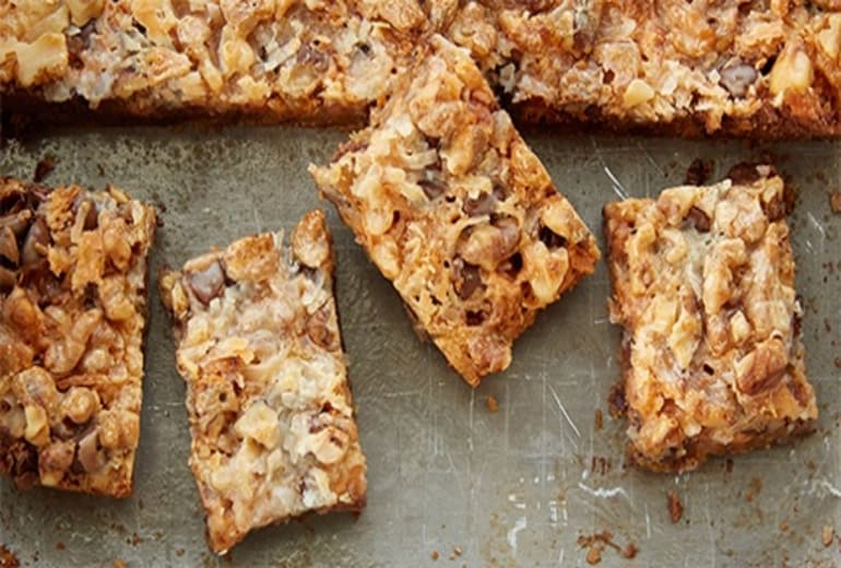 https://res.cloudinary.com/general-mills/image/upload/q_auto,f_auto/readyplansave/wp-content/uploads/2019/04/luscious_layer_bars_thumb2.jpg