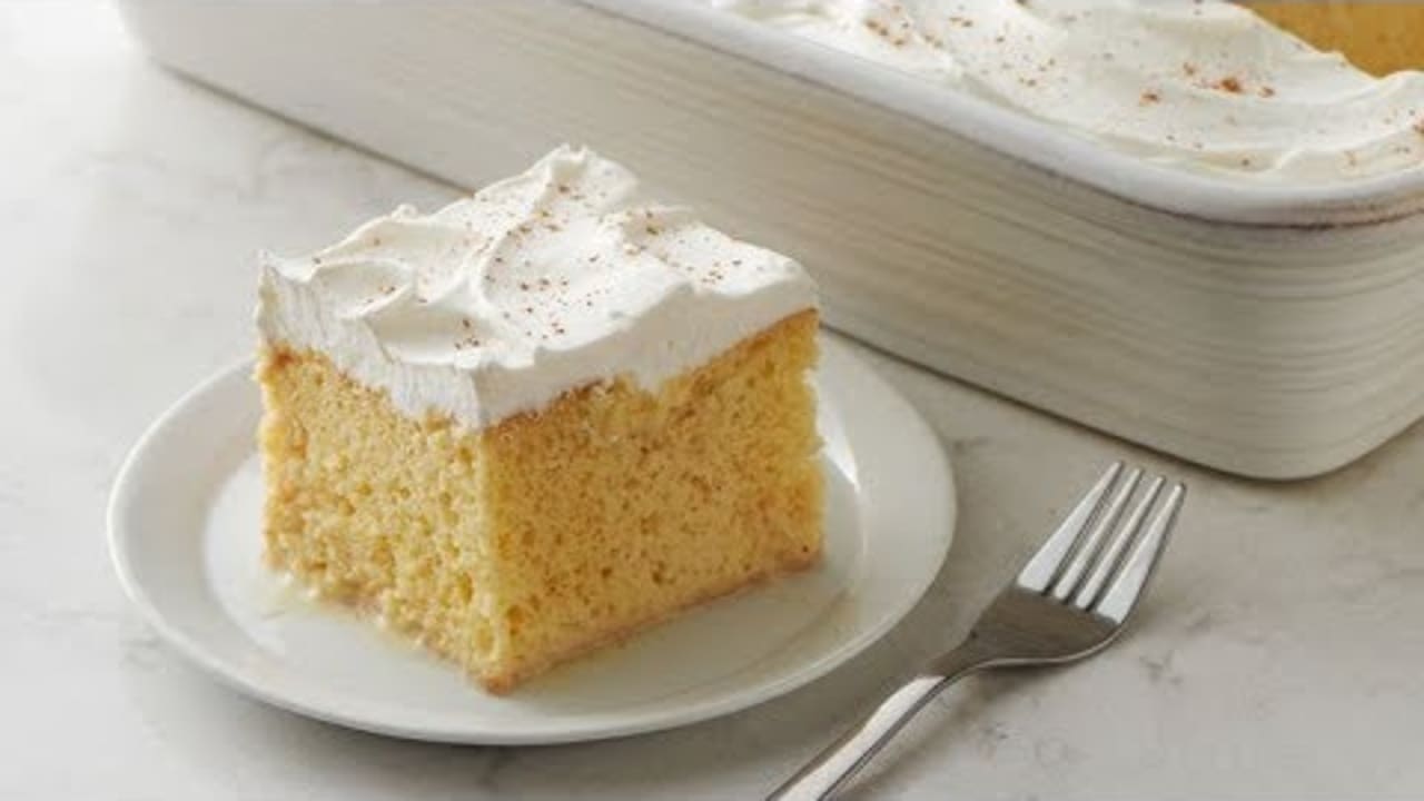 Eggnog Tres Leches Cake | Recipes | Betty Crocker