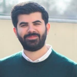 Mustafa Mian headshot