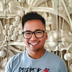 Angelo Jasa-Phillips headshot