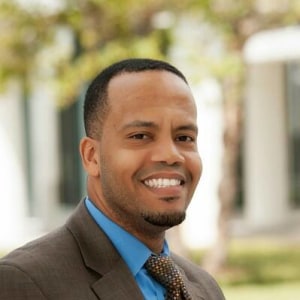Jonathan Bishop headshot
