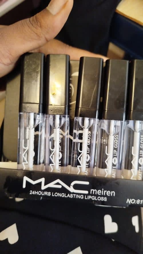 Mac lipgloss
