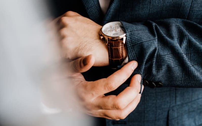 7 Stunning Vintage Watches