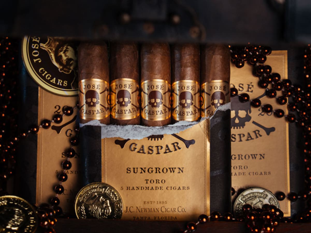 Tampas Legendary Pirate Gets His Own Limited Edition Smoke
