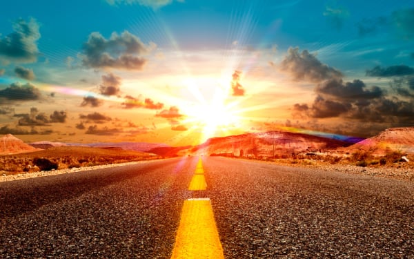 10 Scenic Road Trips Everyone Should Take