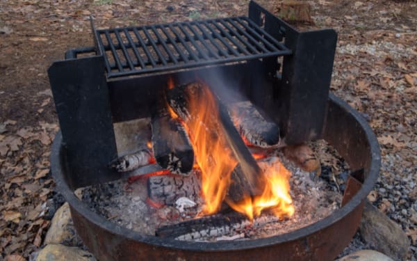Wood Grilling Tips to Beat Gas in Flavor