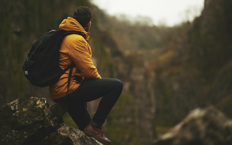 How to Prepare for Sudden Weather Changes on a Backpacking Trip