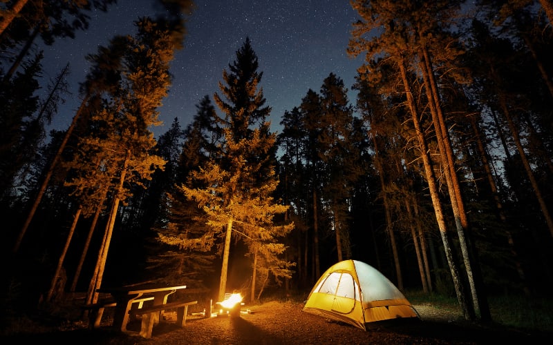 Solo Camping? Stay Safe with These Tips