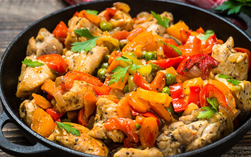 Chicken and Vegetable Stir-Fry with Rice Noodles