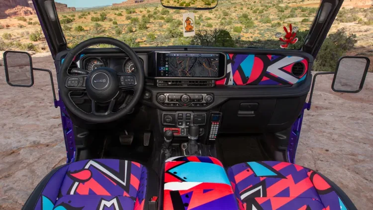 Jeep Rewind Concept: Interior