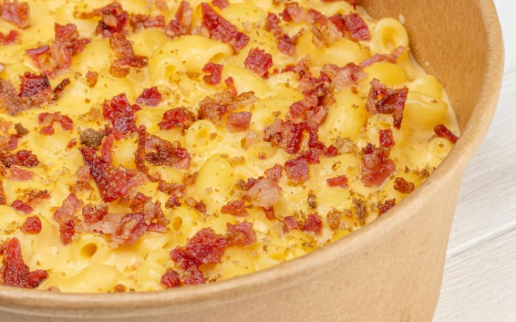 Kirkland Signature BBQ Chicken Mac and Cheese with Bacon