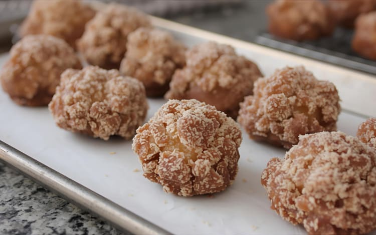 Gen Bake Apple Fritter Donut Bites