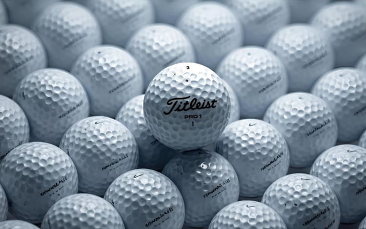 Titleist Pro V1 Golf Balls (4 Dozen)