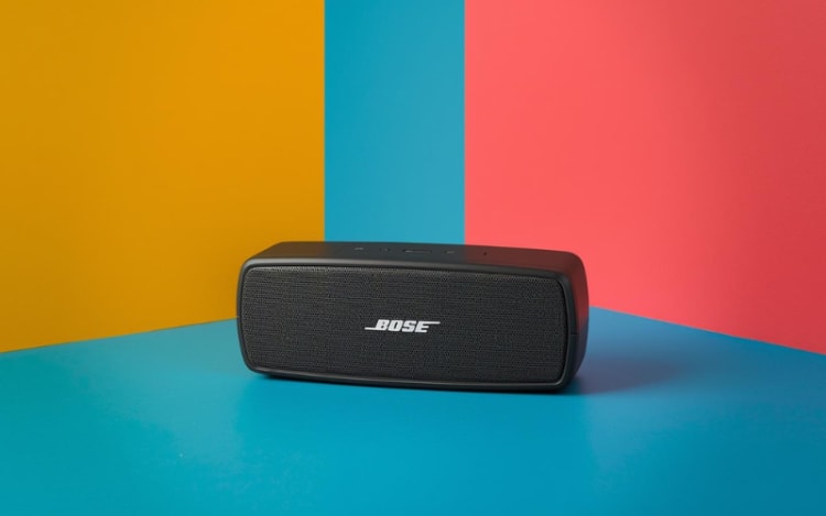 Bose SoundLink Flex SE Portable Bluetooth Speaker