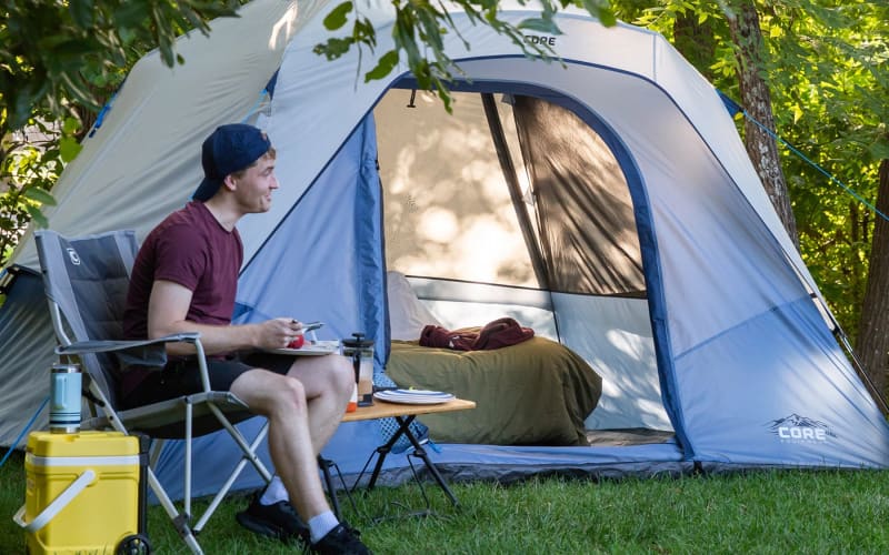 CORE 6-person Lighted Dome Tent