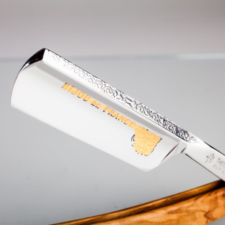 Thiers-Issard Sabatier Razor Olivewood Bird Bijou De France