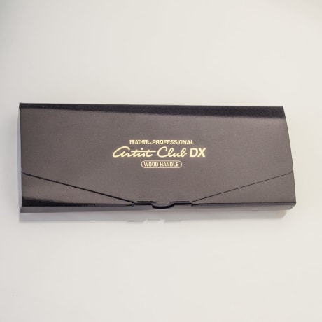 Feather Artist Club DX Teak Handle Professional Razor for disposable blades