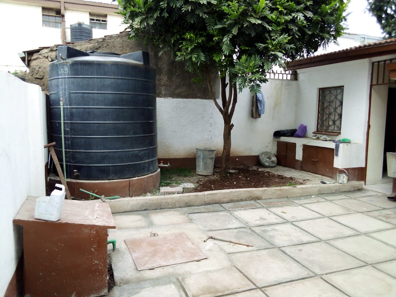 house in Onyonka Southlands, Langata