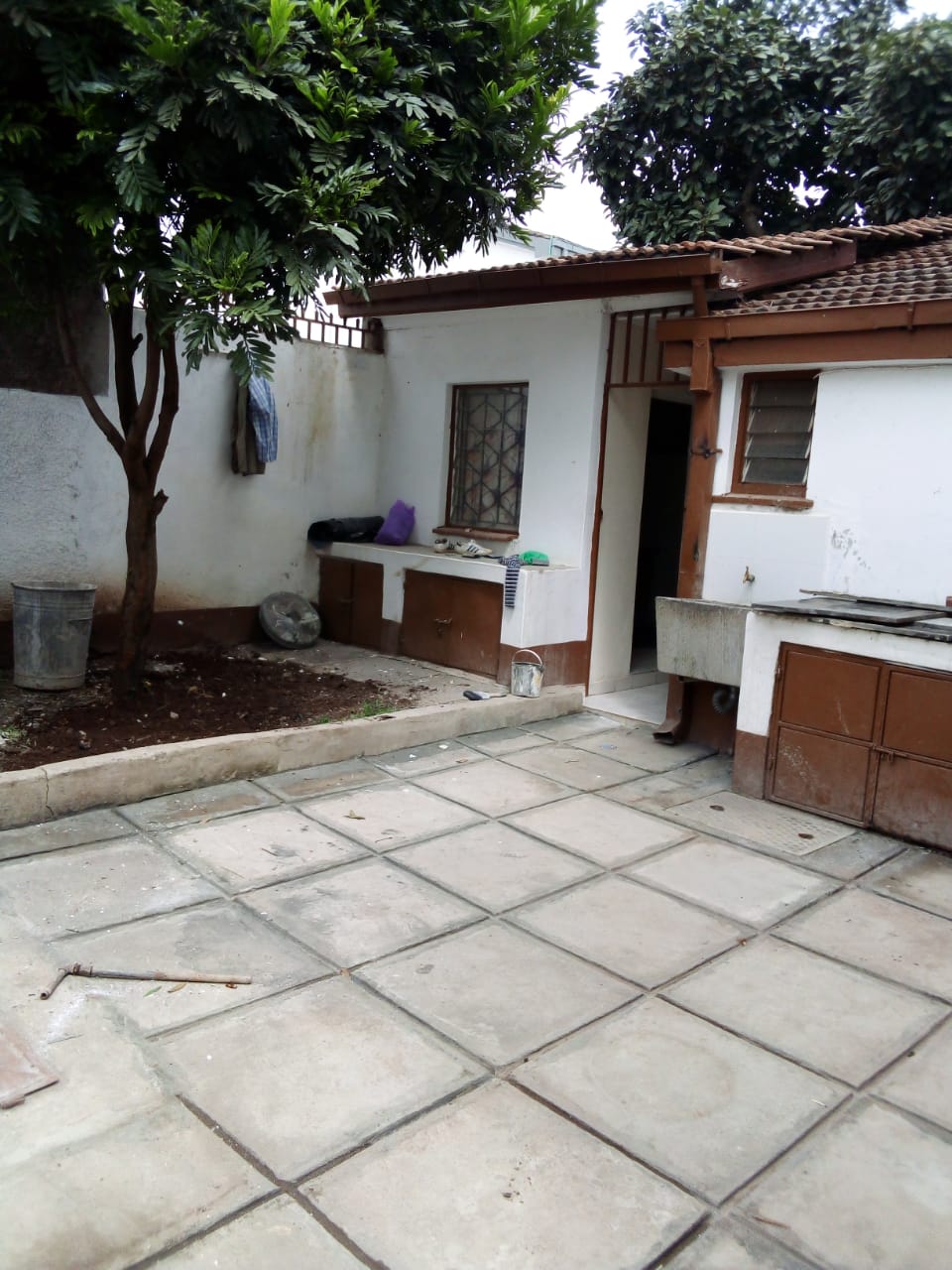 house in Onyonka Southlands, Langata